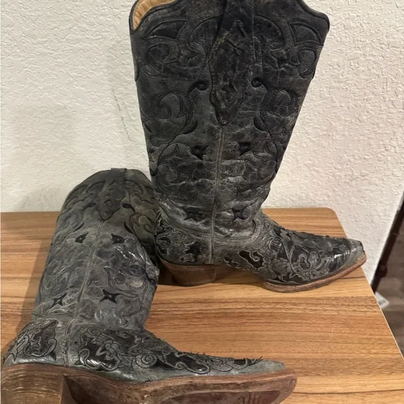 Corral Women’s Embroidered Leather Black Cowboy Boots Size 8 Boot Barn Like NEW - Picture 4 of 10